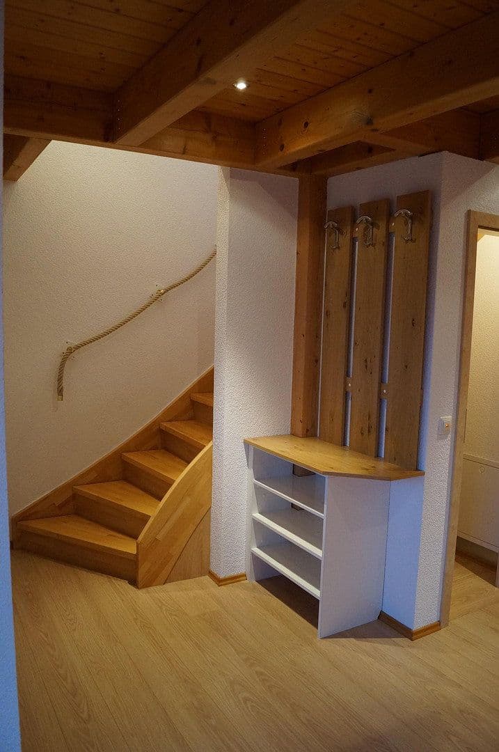 Predaj domu 375 m², pozemek 710 m², Freiburg im Breisgau, Bádensko-Wurttembersko Predaj domu 375 m², pozemek 710 m², Freiburg im Breisgau, Bádensko-Wurttembersko