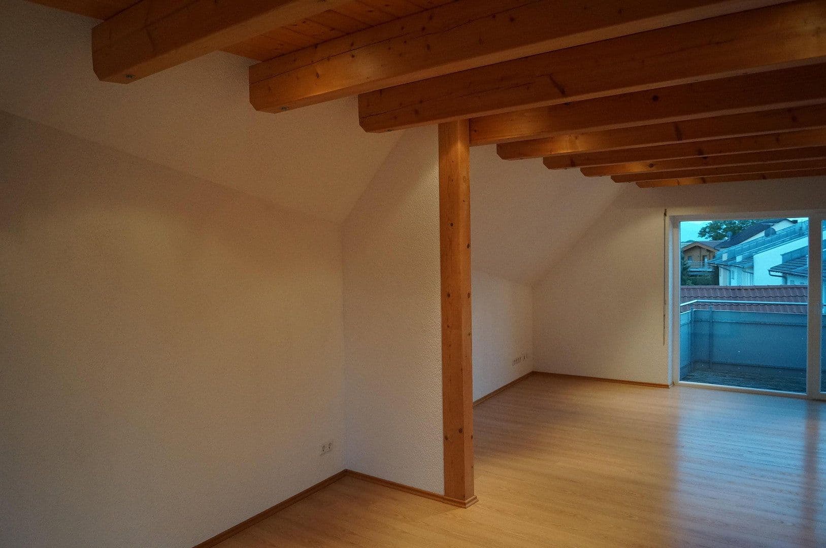 Predaj domu 375 m², pozemek 710 m², Freiburg im Breisgau, Bádensko-Wurttembersko Predaj domu 375 m², pozemek 710 m², Freiburg im Breisgau, Bádensko-Wurttembersko