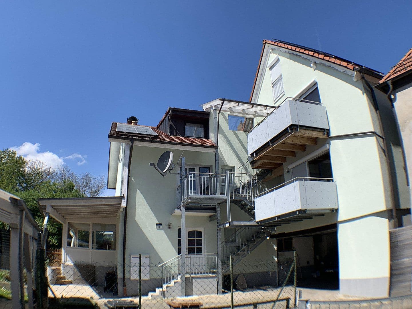 Predaj domu 375 m², pozemek 710 m², Freiburg im Breisgau, Bádensko-Wurttembersko Predaj domu 375 m², pozemek 710 m², Freiburg im Breisgau, Bádensko-Wurttembersko