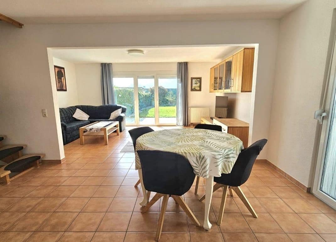 Predaj domu 155 m², pozemek 370 m², Eschborn, Hesensko Predaj domu 155 m², pozemek 370 m², Eschborn, Hesensko