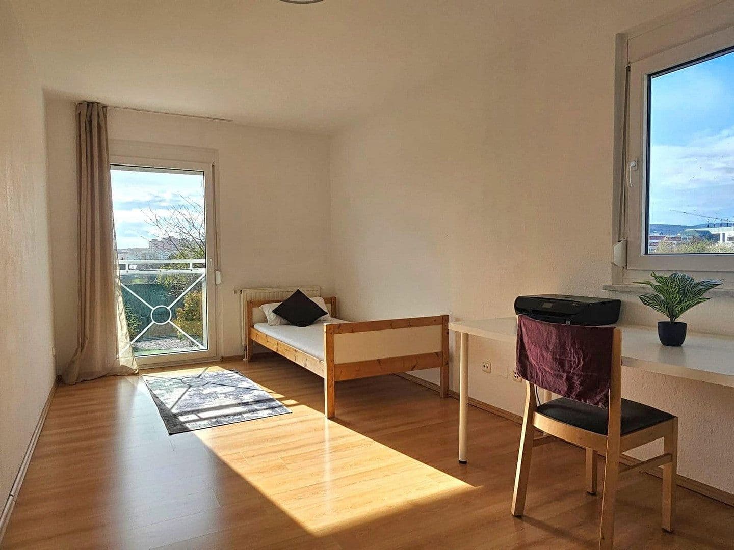 Predaj domu 155 m², pozemek 370 m², Eschborn, Hesensko Predaj domu 155 m², pozemek 370 m², Eschborn, Hesensko