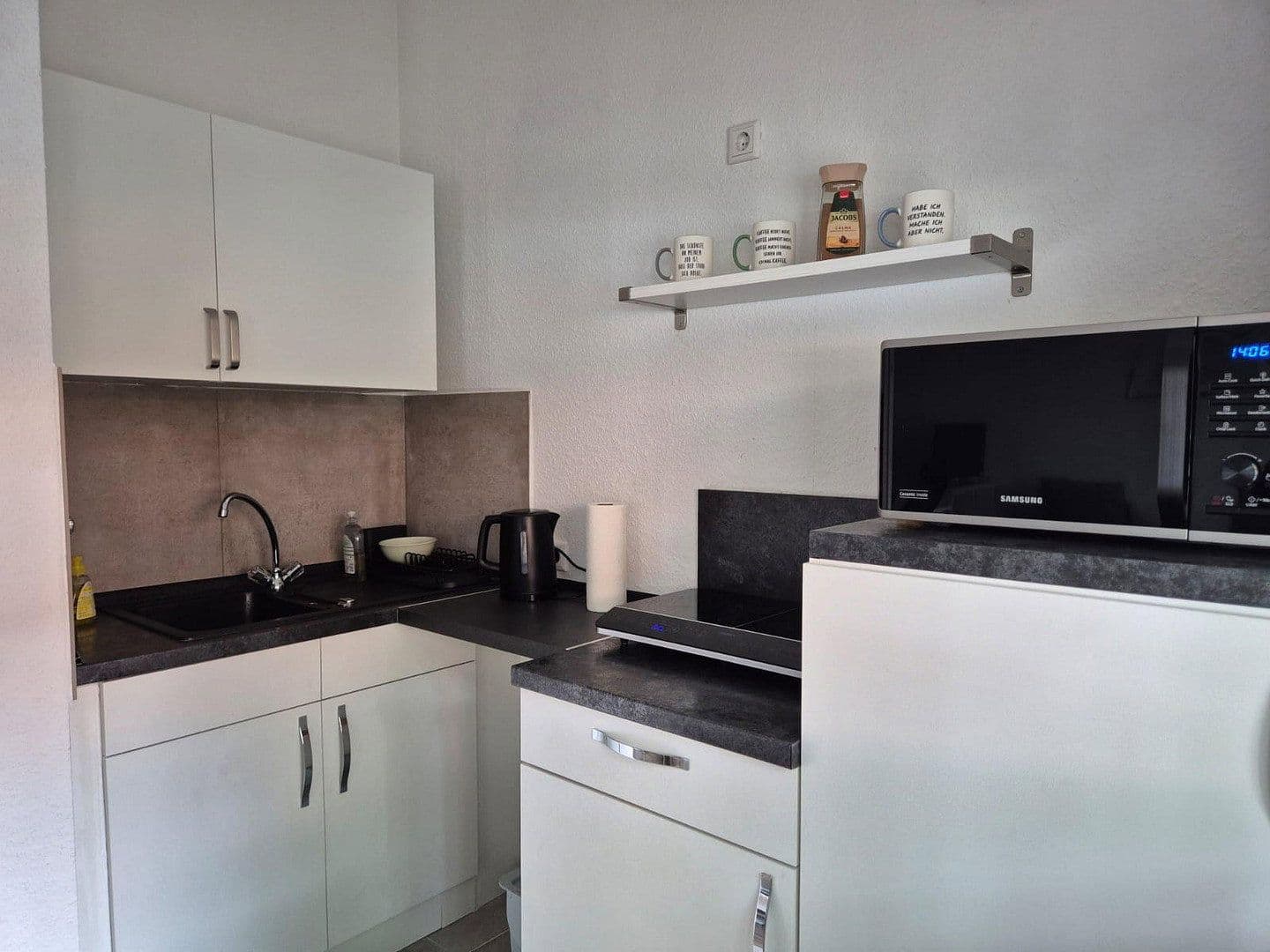 Prenájom bytu 1-izbový 28 m², Fürth, Bavorsko Prenájom bytu 1-izbový 28 m², Fürth, Bavorsko