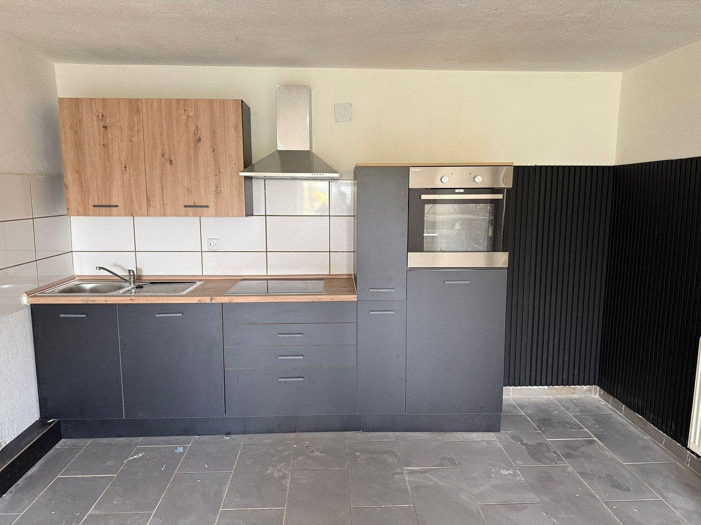 Prenájom bytu 3-izbový 110 m², Niederhofen 61, Leutkirch im Allgäu, Bádensko-Wurttembersko Prenájom bytu 3-izbový 110 m², Niederhofen 61, Leutkirch im Allgäu, Bádensko-Wurttembersko