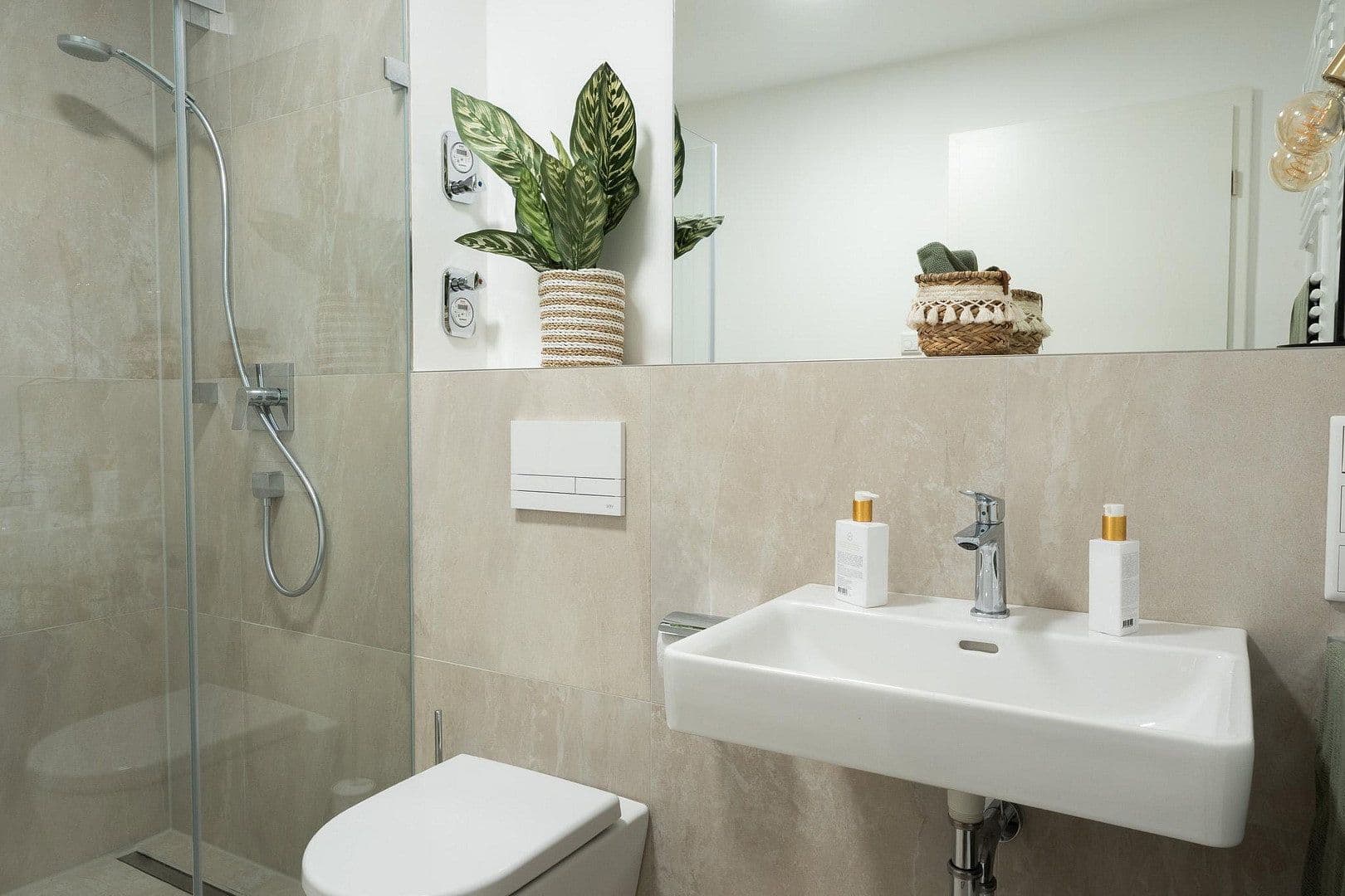 Prenájom bytu 2-izbový 66 m², Lange Straße 65, Fürth, Bavorsko Prenájom bytu 2-izbový 66 m², Lange Straße 65, Fürth, Bavorsko