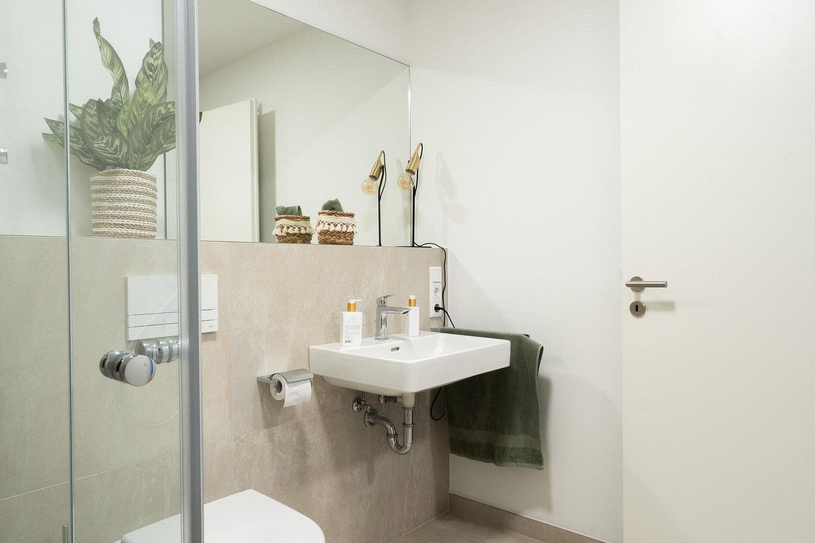 Prenájom bytu 3-izbový 90 m², Lange Straße 65, Fürth, Bavorsko Prenájom bytu 3-izbový 90 m², Lange Straße 65, Fürth, Bavorsko