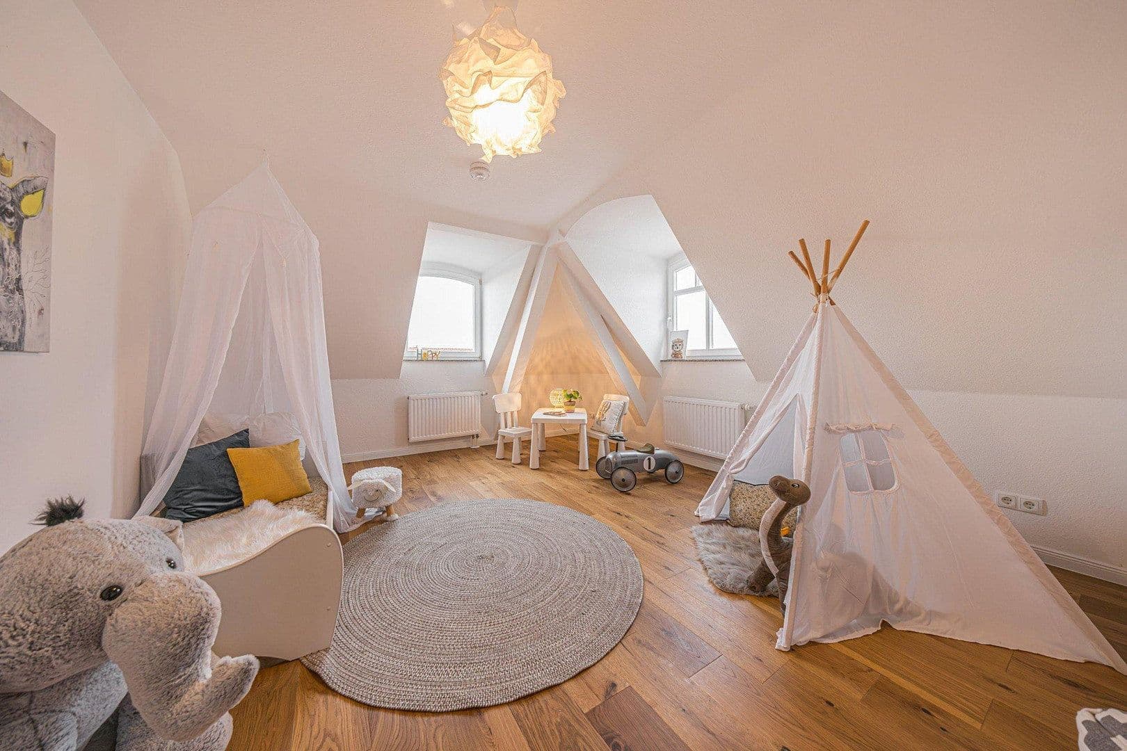 Predaj bytu 3-izbový 84 m², Leipzig, Sasko Predaj bytu 3-izbový 84 m², Leipzig, Sasko