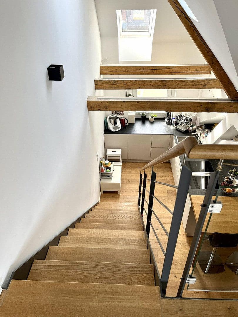 Prenájom bytu 3-izbový 130 m², Tägermoosstr. 16, Konstanz, Bádensko-Wurttembersko Prenájom bytu 3-izbový 130 m², Tägermoosstr. 16, Konstanz, Bádensko-Wurttembersko