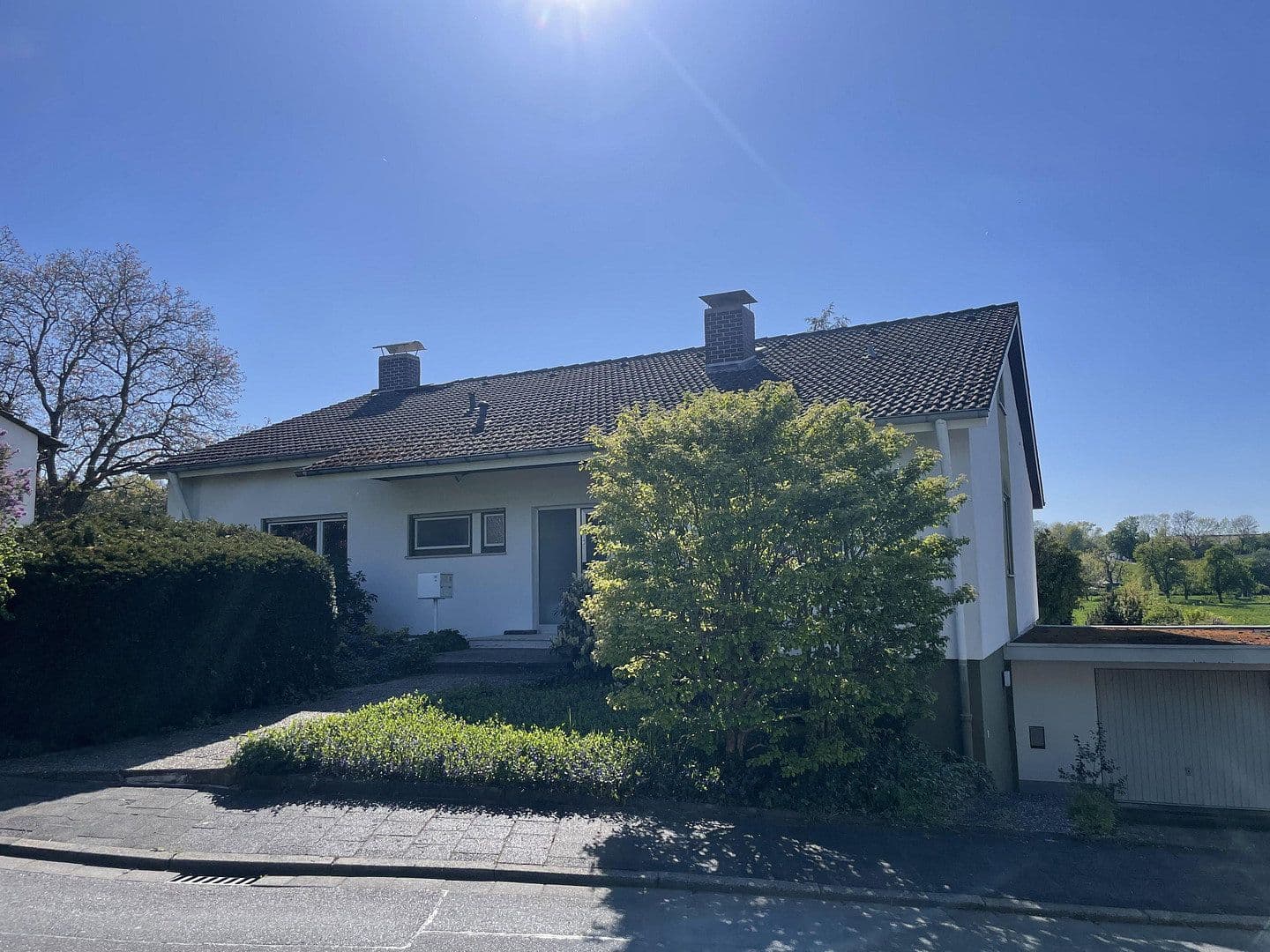 Predaj domu 206 m², pozemek 894 m², Roßdorf, Hesensko Predaj domu 206 m², pozemek 894 m², Roßdorf, Hesensko