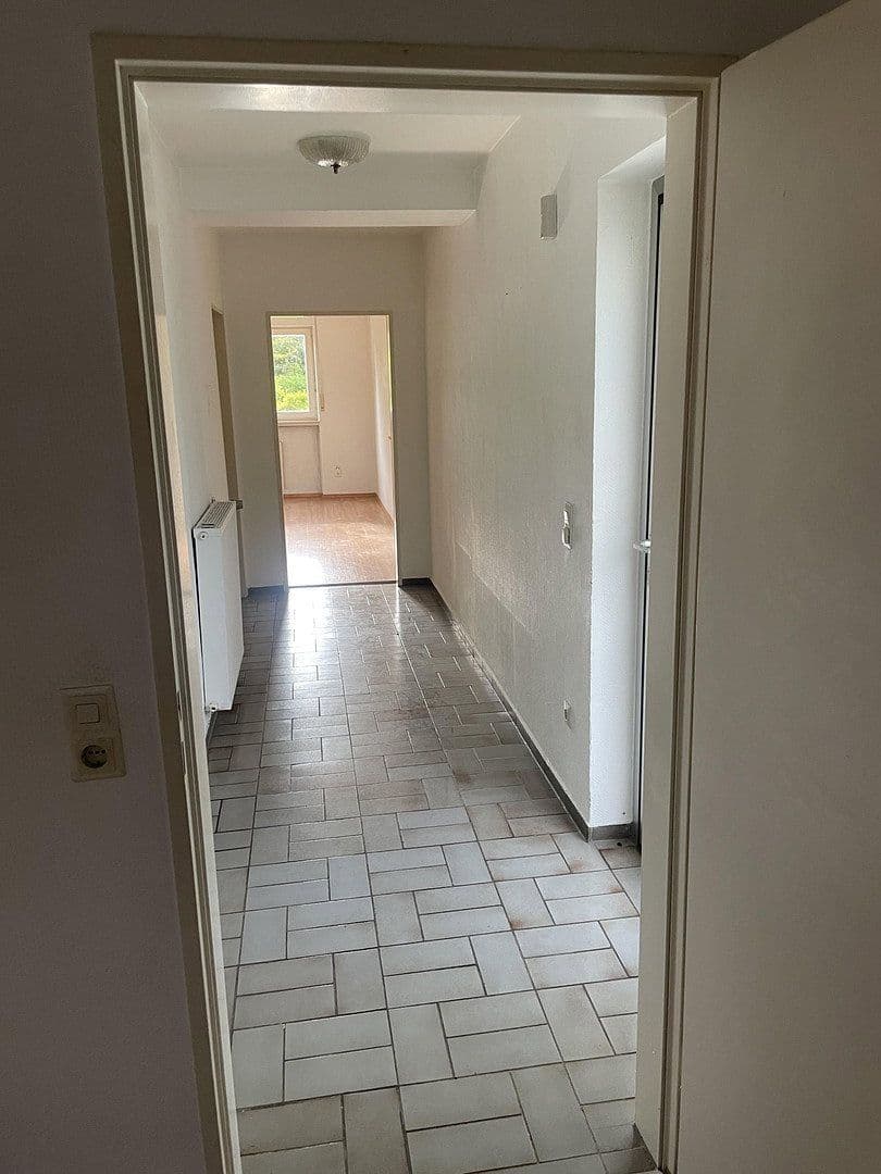 Predaj domu 206 m², pozemek 894 m², Roßdorf, Hesensko Predaj domu 206 m², pozemek 894 m², Roßdorf, Hesensko