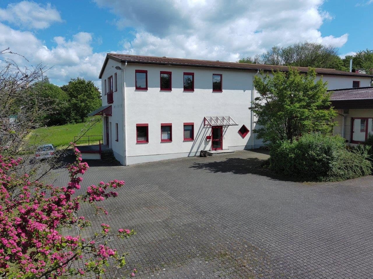 Prenájom nebytového priestoru 446 m², Gelnhausen, Hesensko Prenájom nebytového priestoru 446 m², Gelnhausen, Hesensko