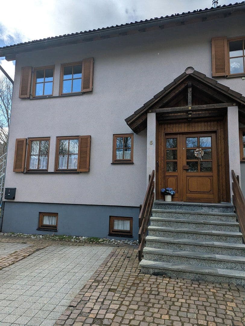 Predaj bytu 3-izbový 100 m², Unterkirnach, Bádensko-Wurttembersko Predaj bytu 3-izbový 100 m², Unterkirnach, Bádensko-Wurttembersko