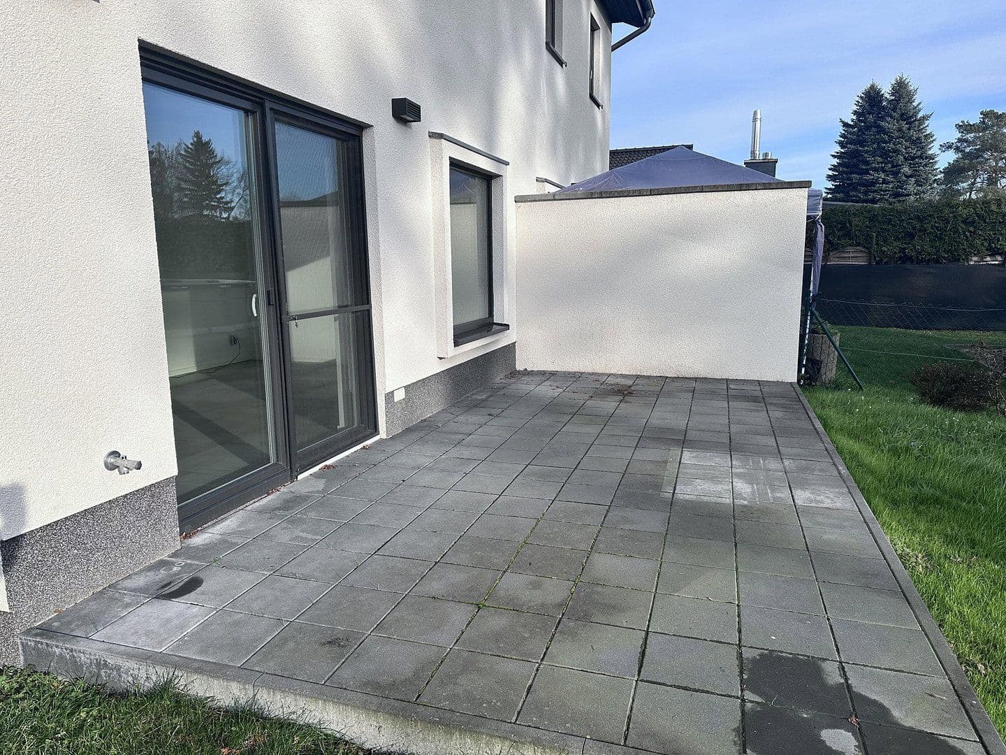 Predaj domu 107 m², pozemek 448 m², Kollwitzstraße 29, Brieselang, Brandenbursko Predaj domu 107 m², pozemek 448 m², Kollwitzstraße 29, Brieselang, Brandenbursko