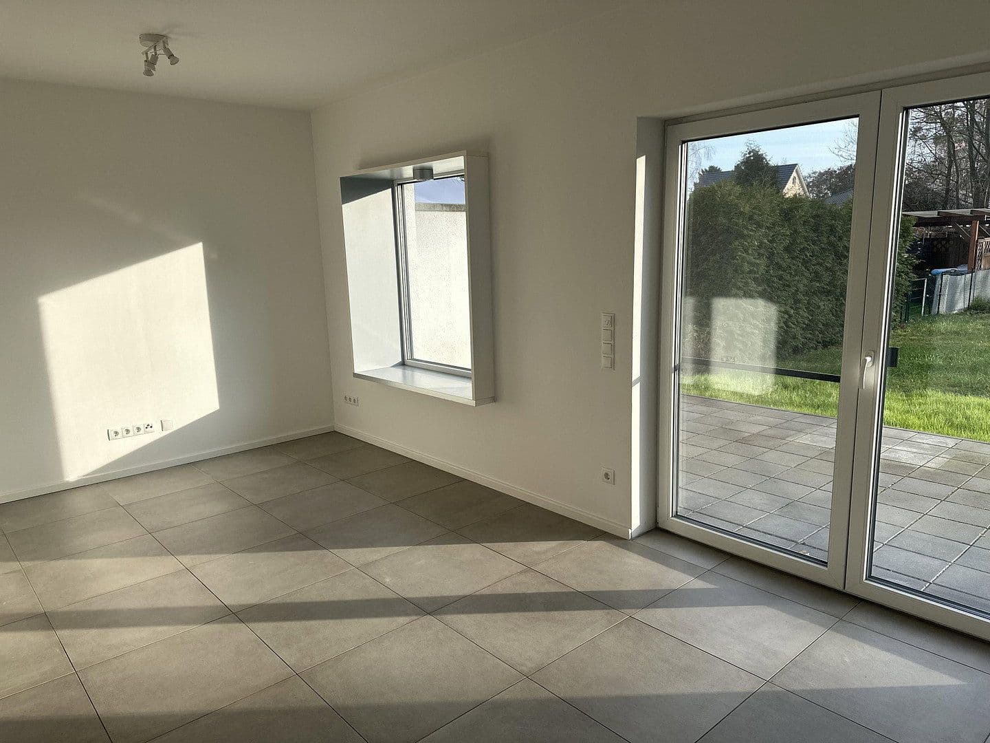 Predaj domu 107 m², pozemek 448 m², Kollwitzstraße 29, Brieselang, Brandenbursko Predaj domu 107 m², pozemek 448 m², Kollwitzstraße 29, Brieselang, Brandenbursko
