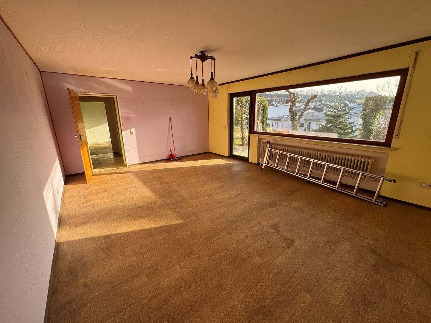 Predaj domu 160 m², pozemek 672 m², Nidda, Hesensko Predaj domu 160 m², pozemek 672 m², Nidda, Hesensko