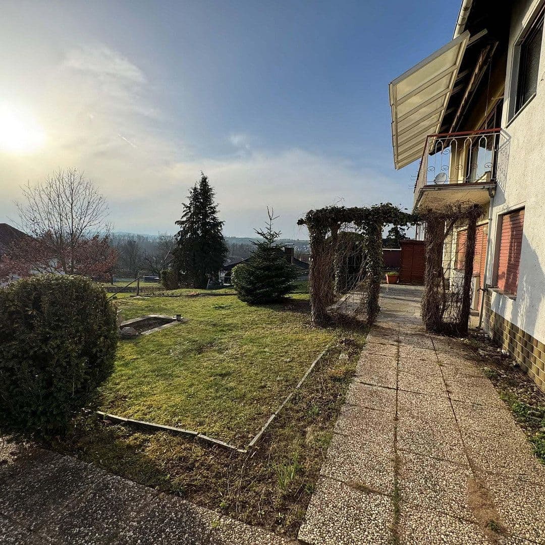 Predaj domu 160 m², pozemek 672 m², Nidda, Hesensko Predaj domu 160 m², pozemek 672 m², Nidda, Hesensko