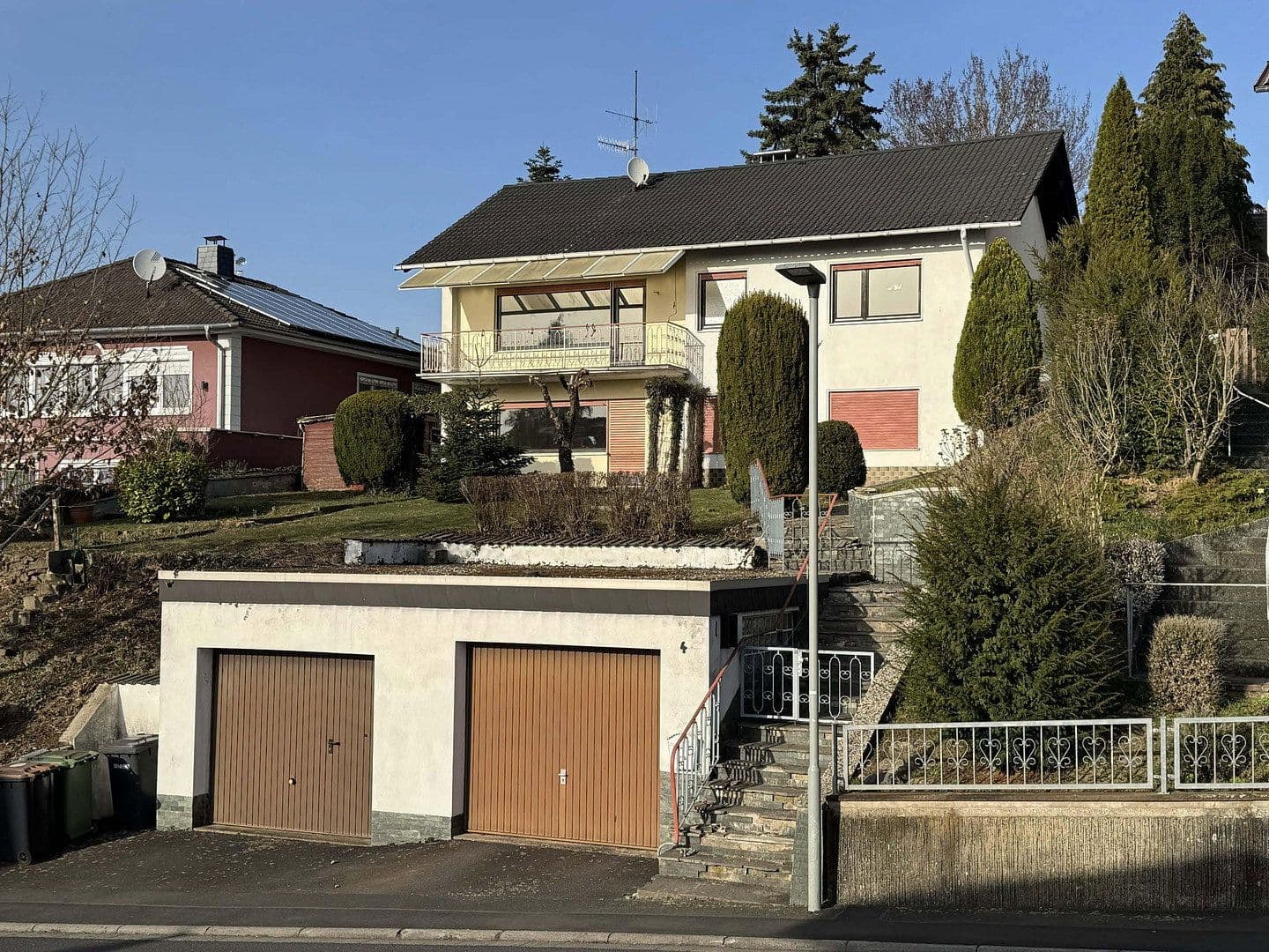 Predaj domu 160 m², pozemek 672 m², Nidda, Hesensko Predaj domu 160 m², pozemek 672 m², Nidda, Hesensko