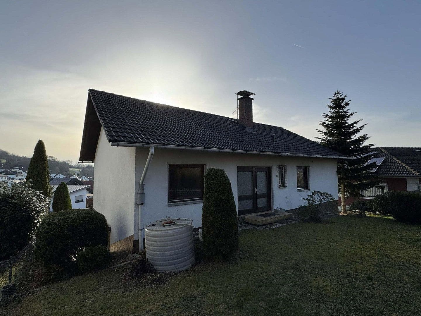 Predaj domu 160 m², pozemek 672 m², Nidda, Hesensko Predaj domu 160 m², pozemek 672 m², Nidda, Hesensko