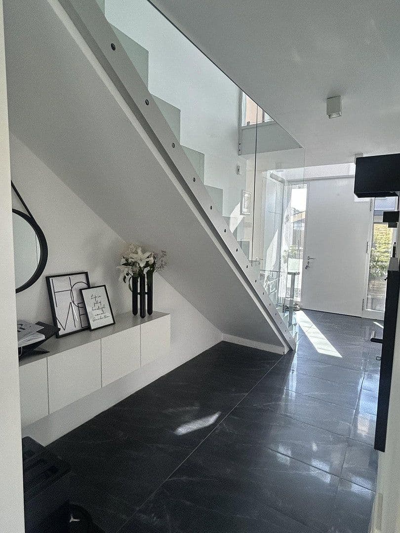 Predaj domu 152 m², pozemek 451 m², Jüchen, Severné Porýnie - Westfálsko Predaj domu 152 m², pozemek 451 m², Jüchen, Severné Porýnie - Westfálsko
