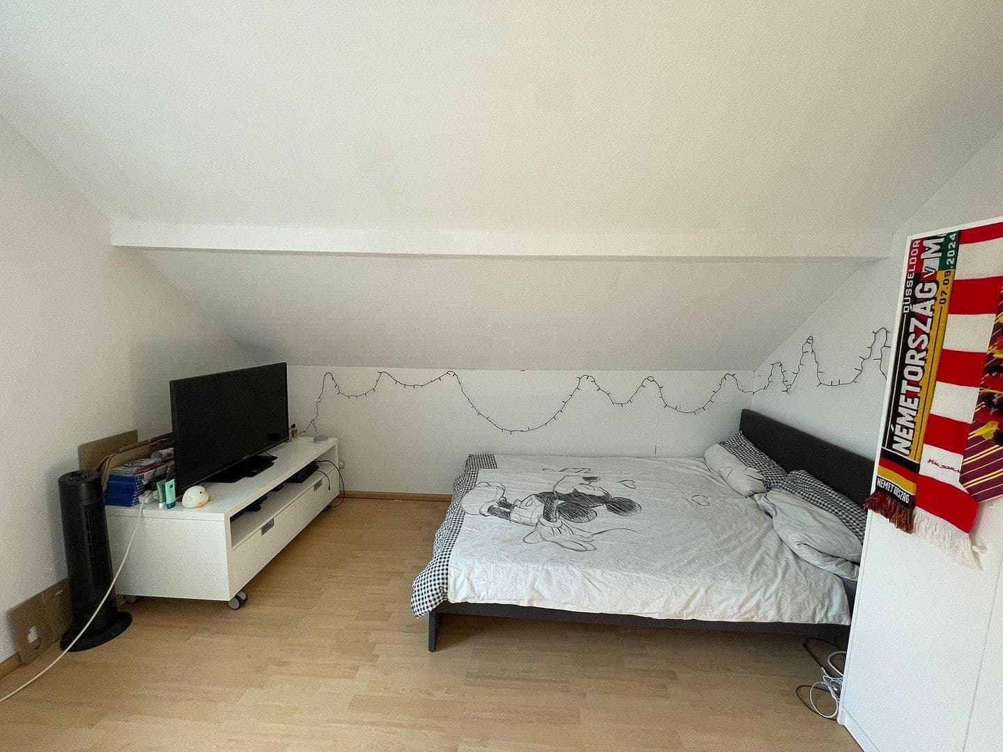 Prenájom bytu 3-izbový 89 m², Am Krüzweg 70, Bochum, Severné Porýnie - Westfálsko Prenájom bytu 3-izbový 89 m², Am Krüzweg 70, Bochum, Severné Porýnie - Westfálsko