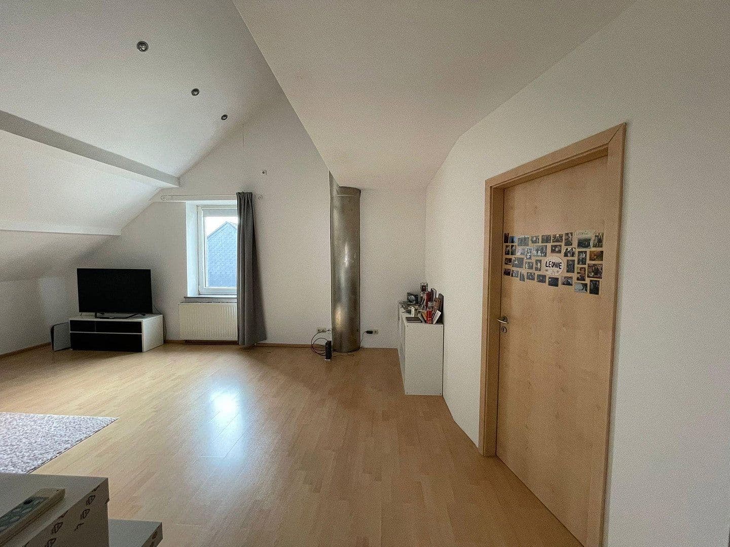 Prenájom bytu 3-izbový 89 m², Am Krüzweg 70, Bochum, Severné Porýnie - Westfálsko Prenájom bytu 3-izbový 89 m², Am Krüzweg 70, Bochum, Severné Porýnie - Westfálsko