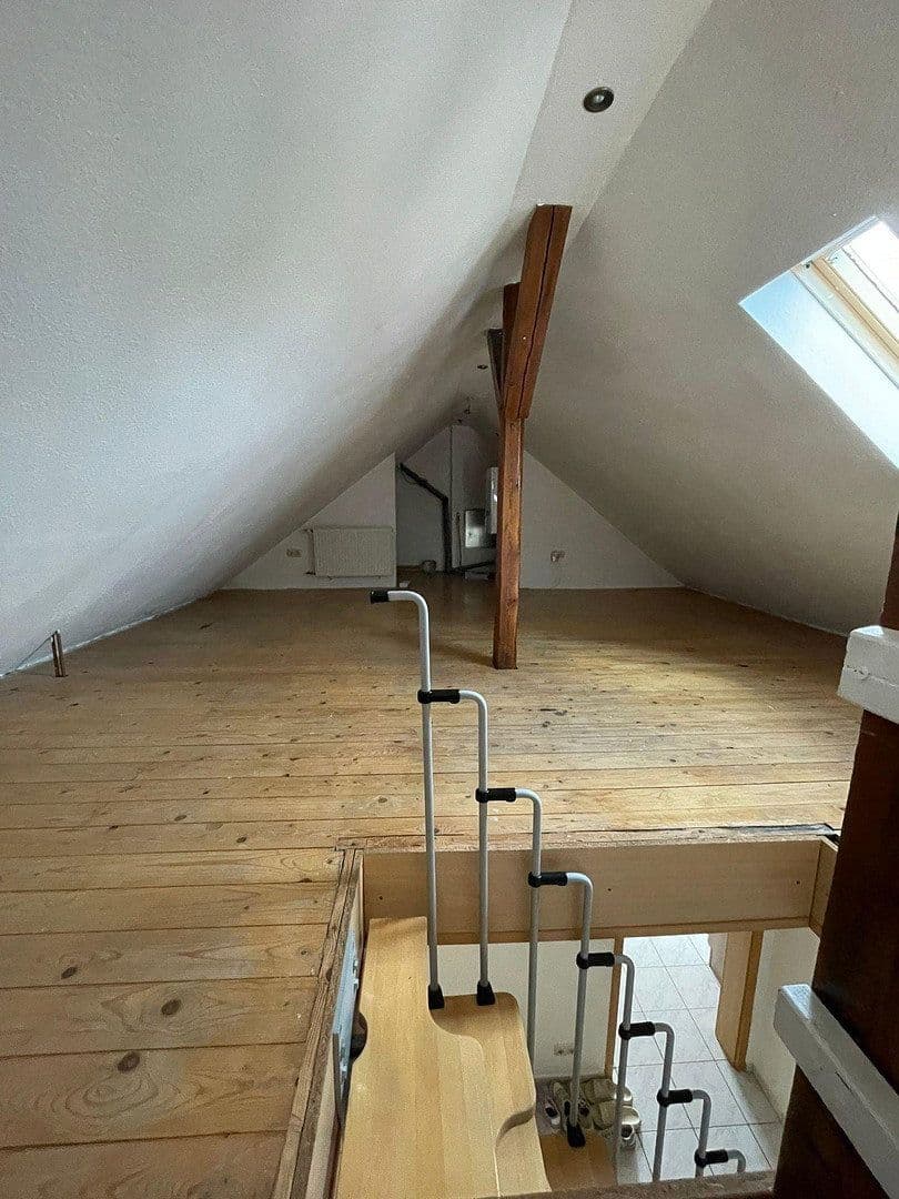 Prenájom bytu 3-izbový 89 m², Am Krüzweg 70, Bochum, Severné Porýnie - Westfálsko Prenájom bytu 3-izbový 89 m², Am Krüzweg 70, Bochum, Severné Porýnie - Westfálsko