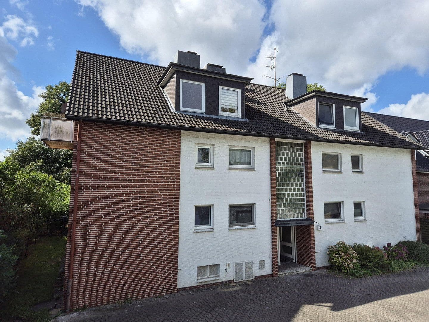 Prenájom bytu 3-izbový 73 m², Weidenstraße 3, Halstenbek, Šlezvicko-Holštajnsko Prenájom bytu 3-izbový 73 m², Weidenstraße 3, Halstenbek, Šlezvicko-Holštajnsko