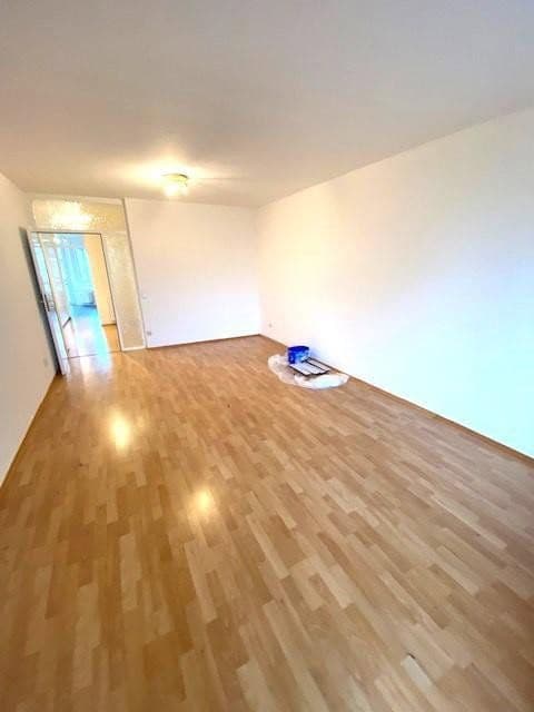 Prenájom bytu 2-izbový 67 m², Düsseldorf, Severné Porýnie - Westfálsko Prenájom bytu 2-izbový 67 m², Düsseldorf, Severné Porýnie - Westfálsko