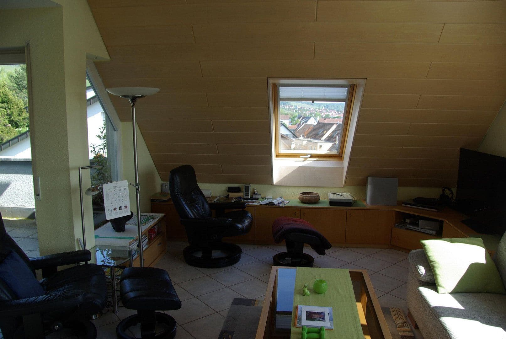 Predaj bytu 4-izbový 112 m², Burghaldenstraße 13, Weinstadt, Bádensko-Wurttembersko Predaj bytu 4-izbový 112 m², Burghaldenstraße 13, Weinstadt, Bádensko-Wurttembersko