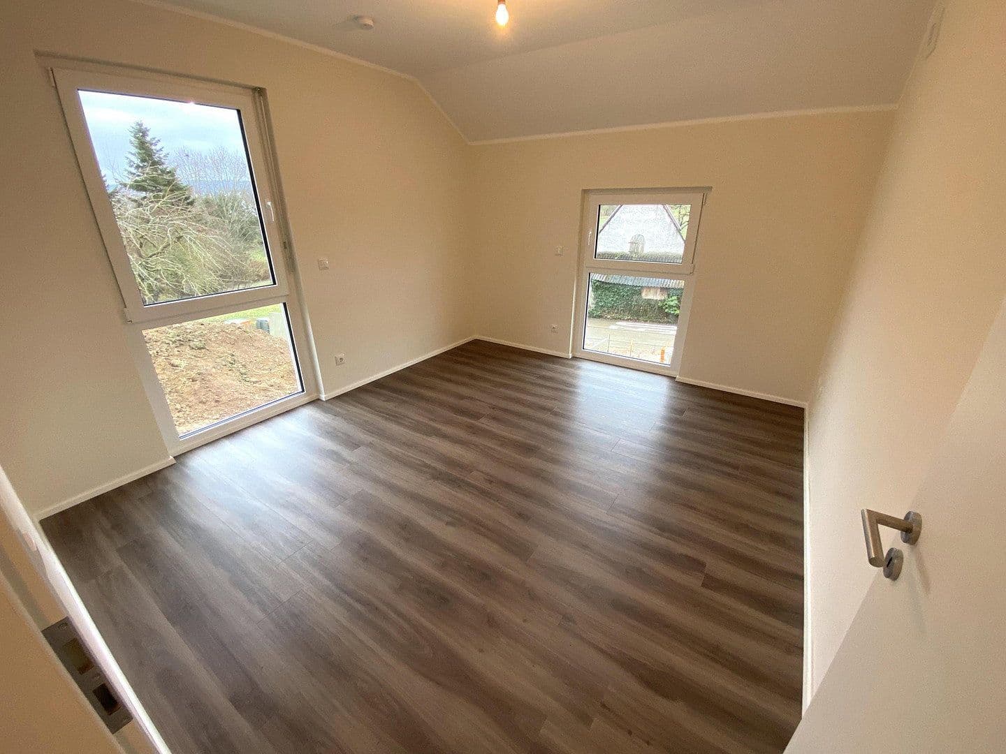 Prenájom domu 127 m², pozemek 462 m², Ziegelweg 21A, Ellingen, Bavorsko Prenájom domu 127 m², pozemek 462 m², Ziegelweg 21A, Ellingen, Bavorsko