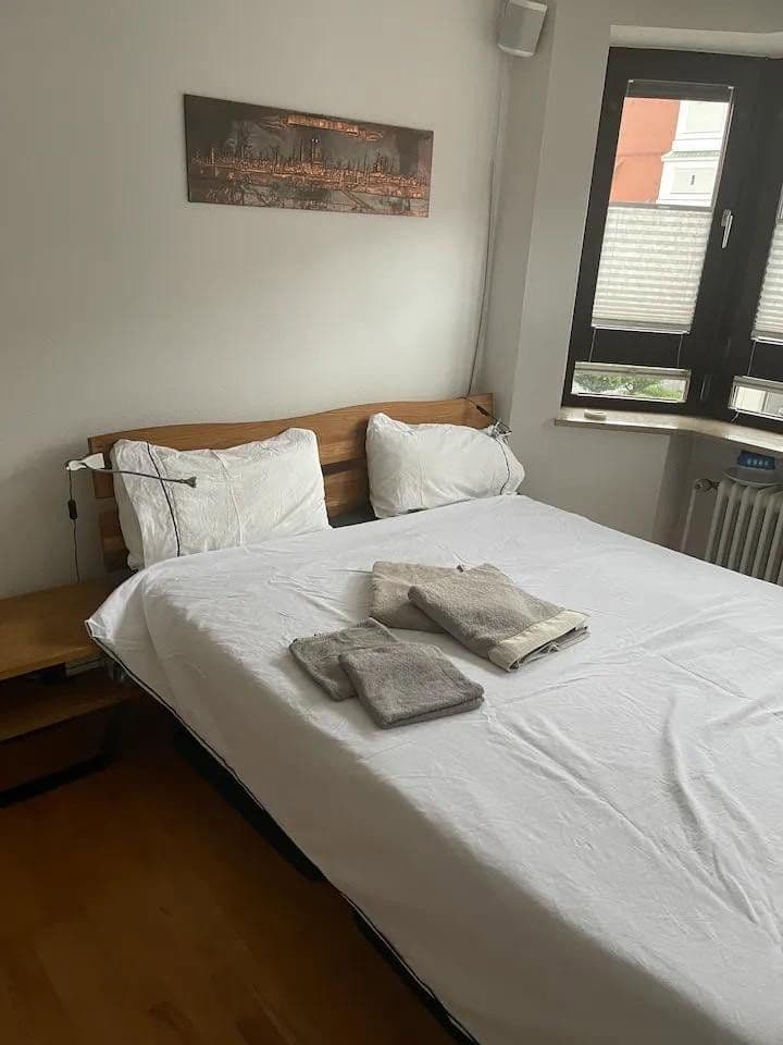 Prenájom bytu 2-izbový 57 m², München, Bavorsko Prenájom bytu 2-izbový 57 m², München, Bavorsko