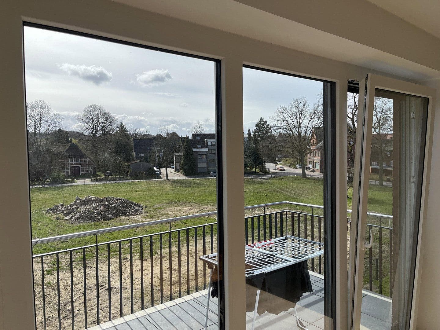 Prenájom bytu 2-izbový 82 m², Seevetal, Dolné Sasko Prenájom bytu 2-izbový 82 m², Seevetal, Dolné Sasko