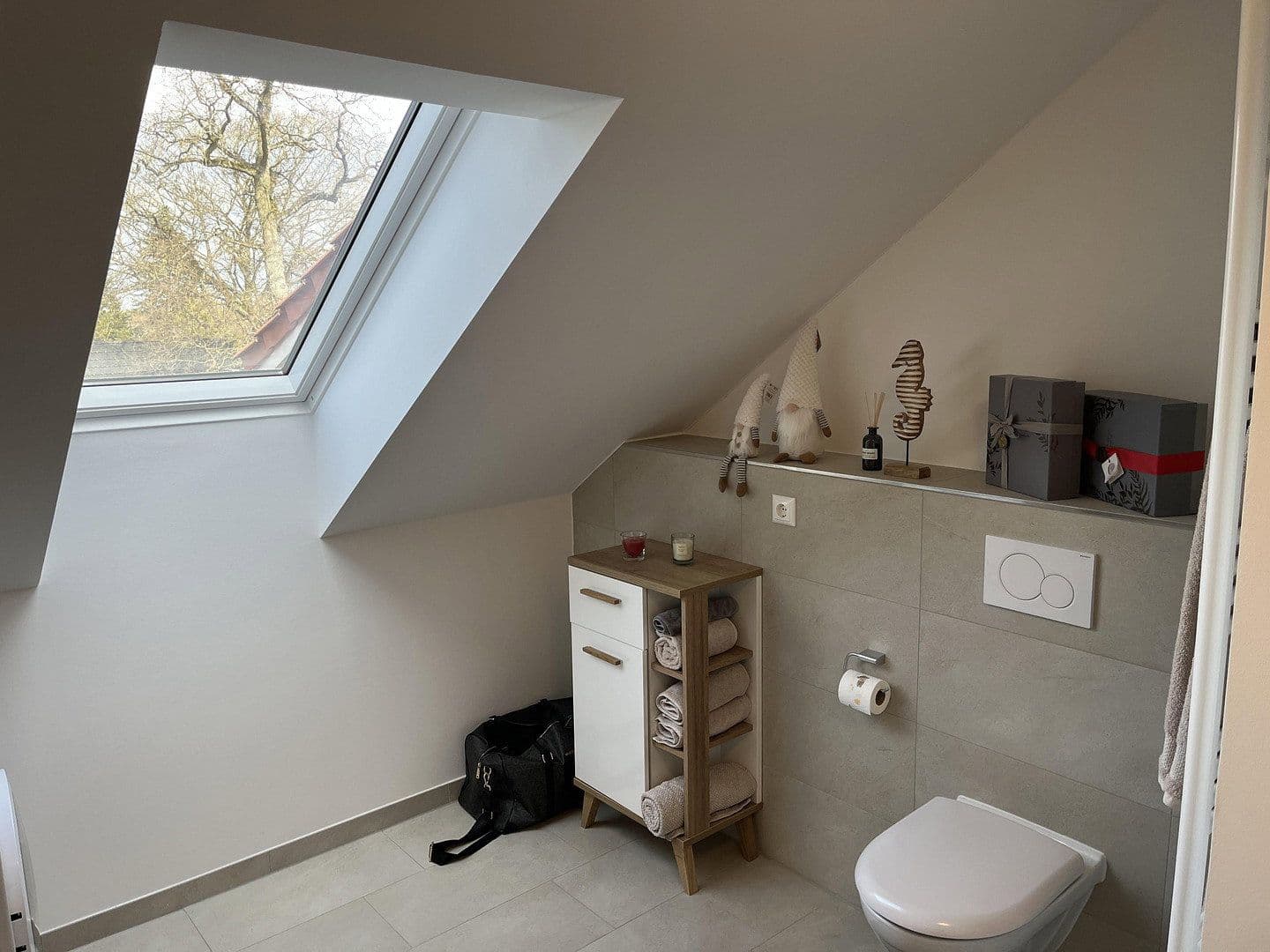 Prenájom bytu 2-izbový 82 m², Seevetal, Dolné Sasko Prenájom bytu 2-izbový 82 m², Seevetal, Dolné Sasko