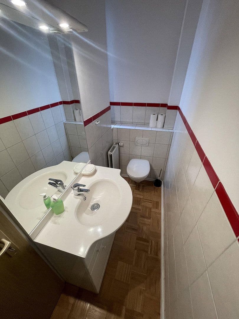 Predaj domu 187 m², pozemek 155 m², Bremen, Brémy Predaj domu 187 m², pozemek 155 m², Bremen, Brémy