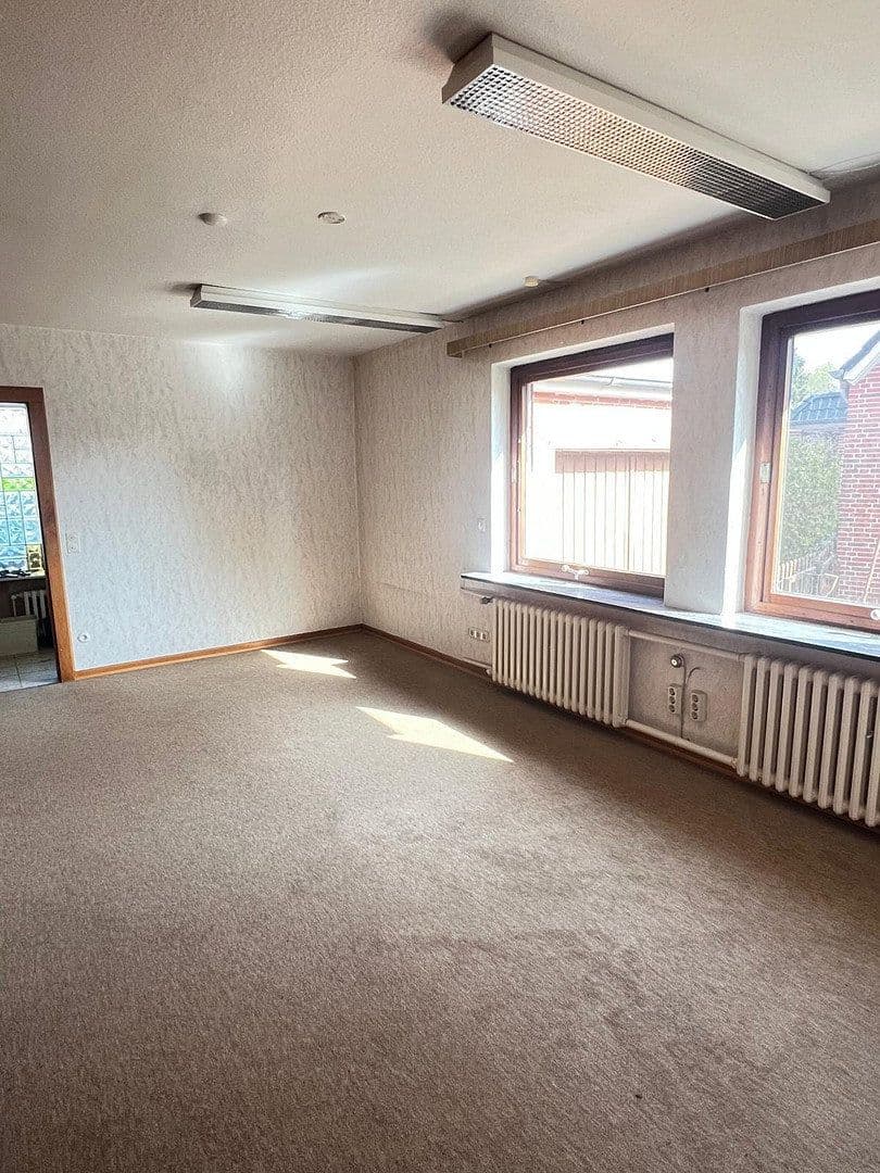 Predaj domu 198 m², pozemek 698 m², Bad Oldesloe, Šlezvicko-Holštajnsko Predaj domu 198 m², pozemek 698 m², Bad Oldesloe, Šlezvicko-Holštajnsko