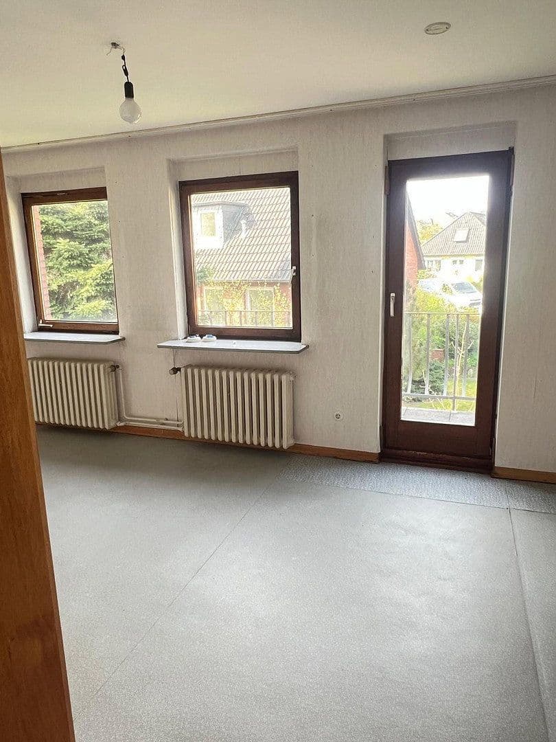 Predaj domu 198 m², pozemek 698 m², Bad Oldesloe, Šlezvicko-Holštajnsko Predaj domu 198 m², pozemek 698 m², Bad Oldesloe, Šlezvicko-Holštajnsko