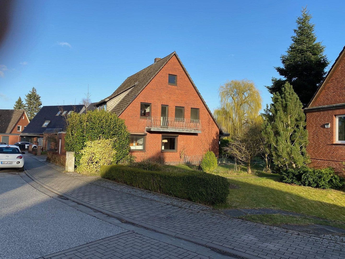 Predaj domu 198 m², pozemek 698 m², Bad Oldesloe, Šlezvicko-Holštajnsko Predaj domu 198 m², pozemek 698 m², Bad Oldesloe, Šlezvicko-Holštajnsko