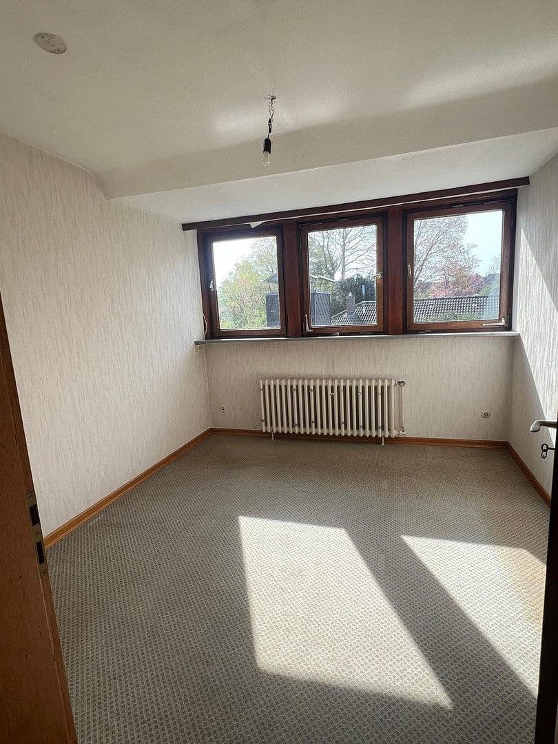 Predaj domu 198 m², pozemek 698 m², Bad Oldesloe, Šlezvicko-Holštajnsko Predaj domu 198 m², pozemek 698 m², Bad Oldesloe, Šlezvicko-Holštajnsko