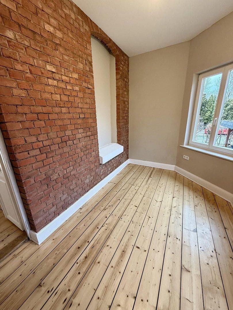 Predaj domu 335 m², pozemek 481 m², Sohnreystraße 17, Northeim, Dolné Sasko Predaj domu 335 m², pozemek 481 m², Sohnreystraße 17, Northeim, Dolné Sasko
