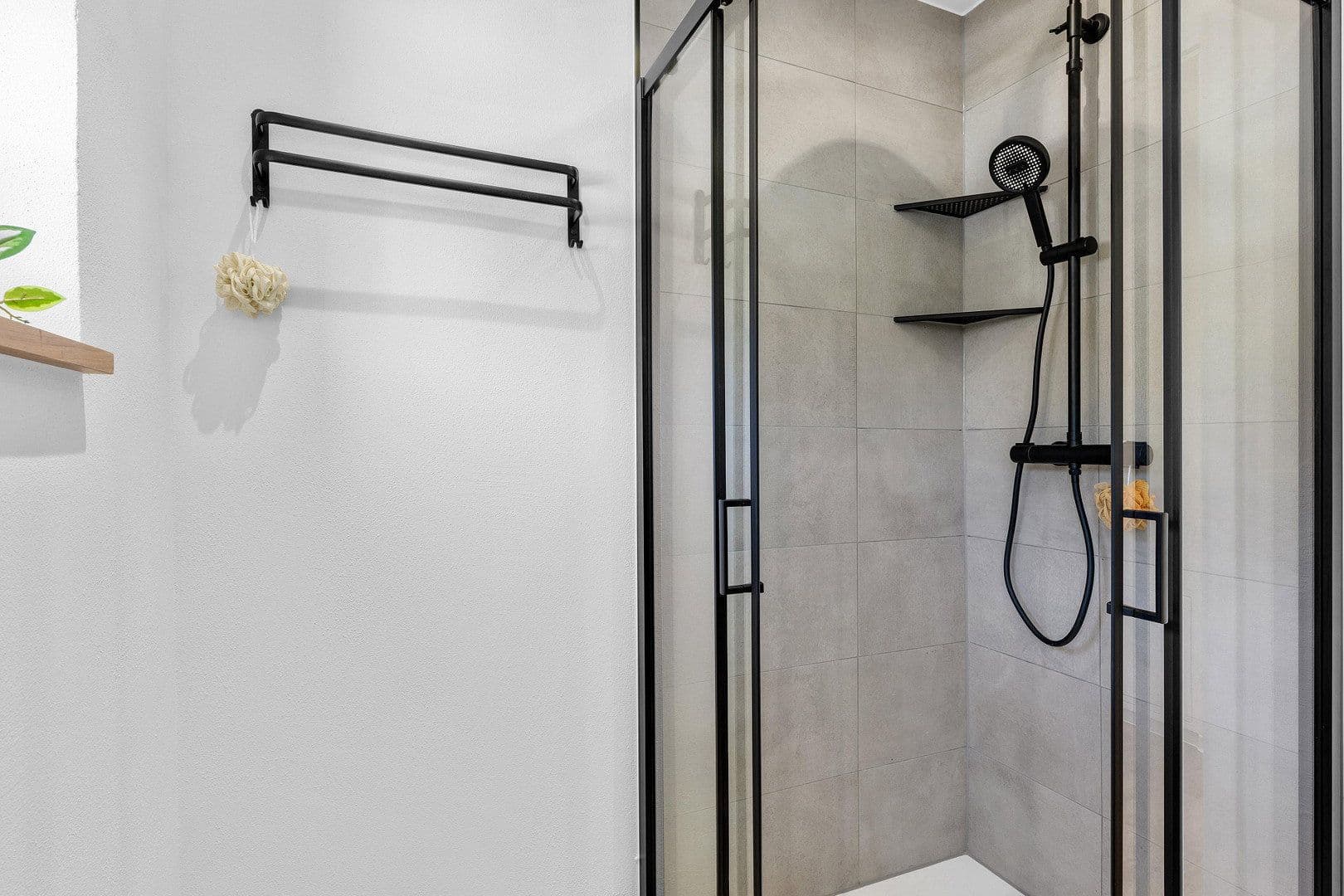 Prenájom bytu 3-izbový 72 m², Selbitz, Bavorsko Prenájom bytu 3-izbový 72 m², Selbitz, Bavorsko