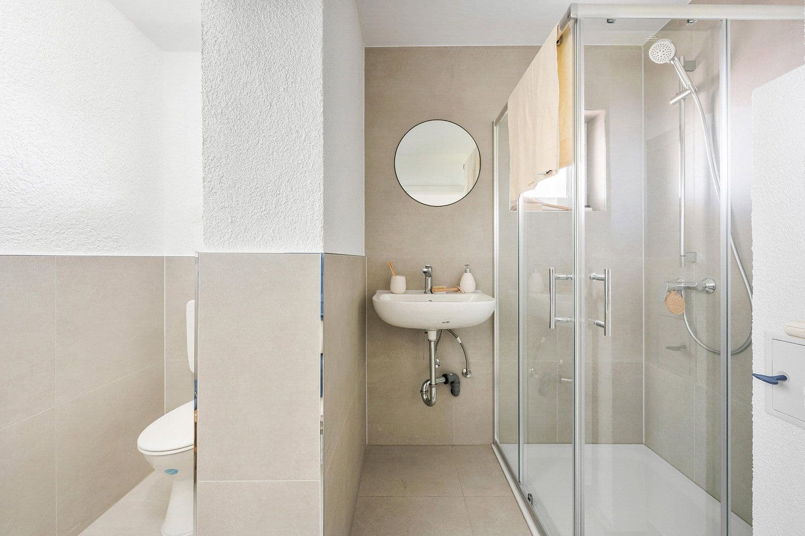 Prenájom bytu 3-izbový 81 m², Ringstraße 11, Walldürn, Bádensko-Wurttembersko Prenájom bytu 3-izbový 81 m², Ringstraße 11, Walldürn, Bádensko-Wurttembersko