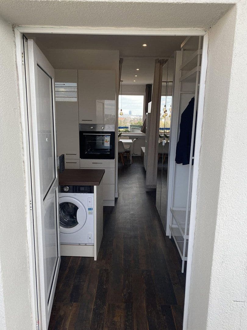 Prenájom bytu 1-izbový 42 m², Hubertusallee 6, Berlin, Berlín Prenájom bytu 1-izbový 42 m², Hubertusallee 6, Berlin, Berlín