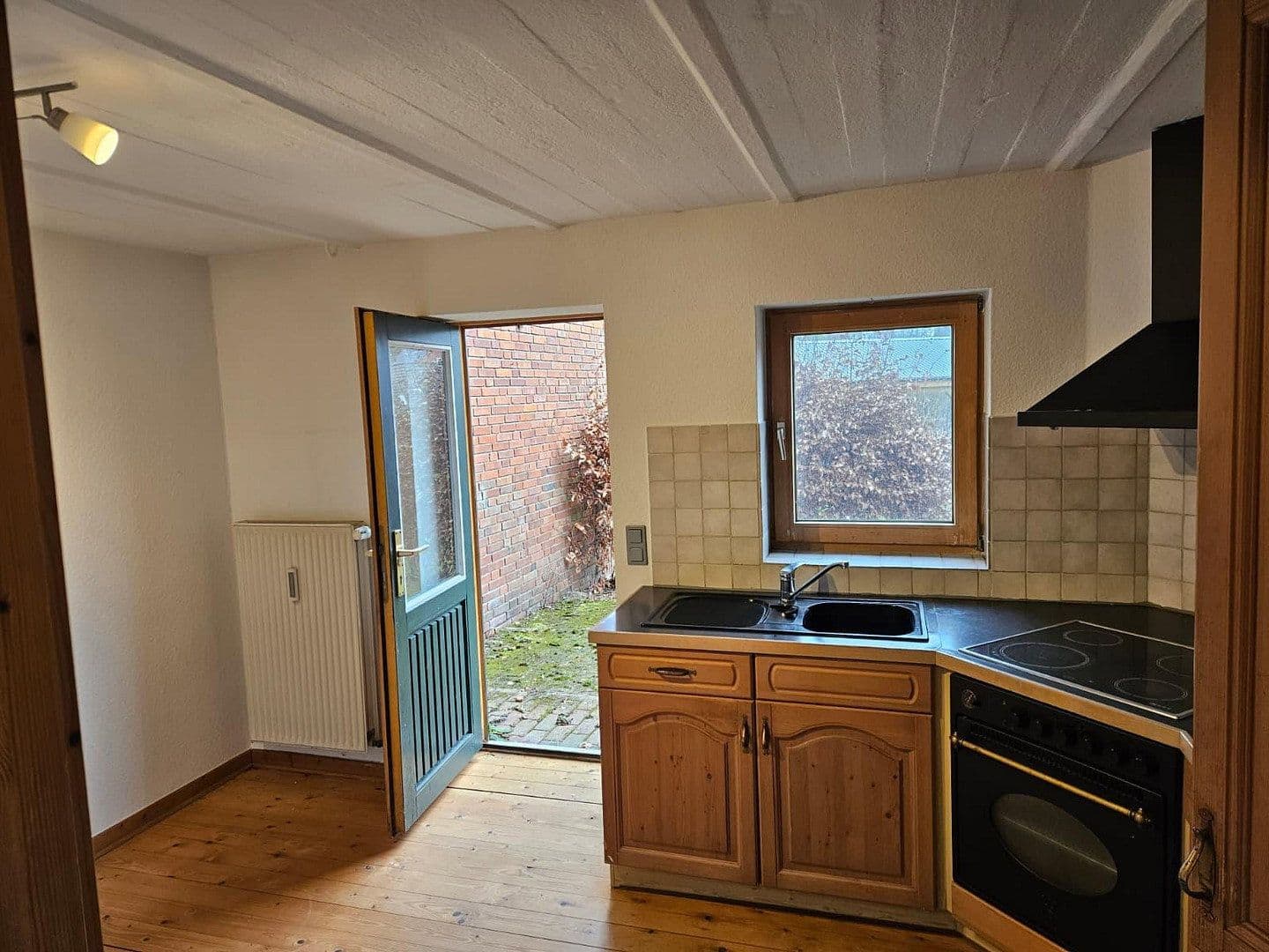 Prenájom bytu 3-izbový 54 m², Dorfstraße 25, Moisburg, Dolné Sasko Prenájom bytu 3-izbový 54 m², Dorfstraße 25, Moisburg, Dolné Sasko