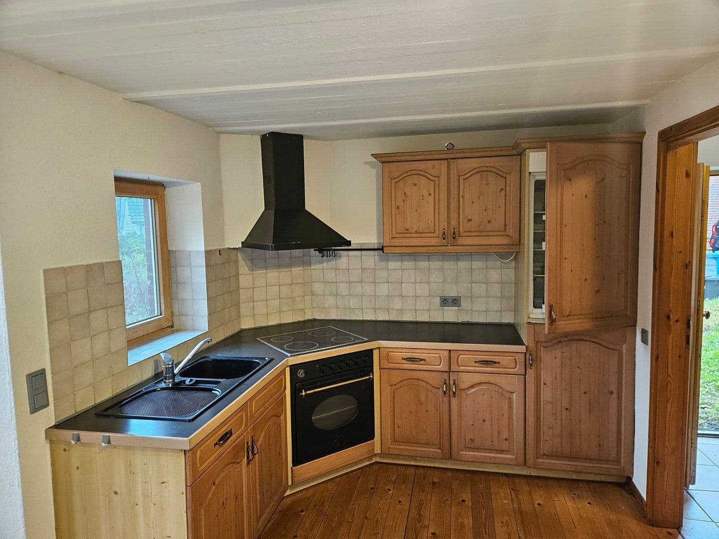 Prenájom bytu 3-izbový 54 m², Dorfstraße 25, Moisburg, Dolné Sasko Prenájom bytu 3-izbový 54 m², Dorfstraße 25, Moisburg, Dolné Sasko