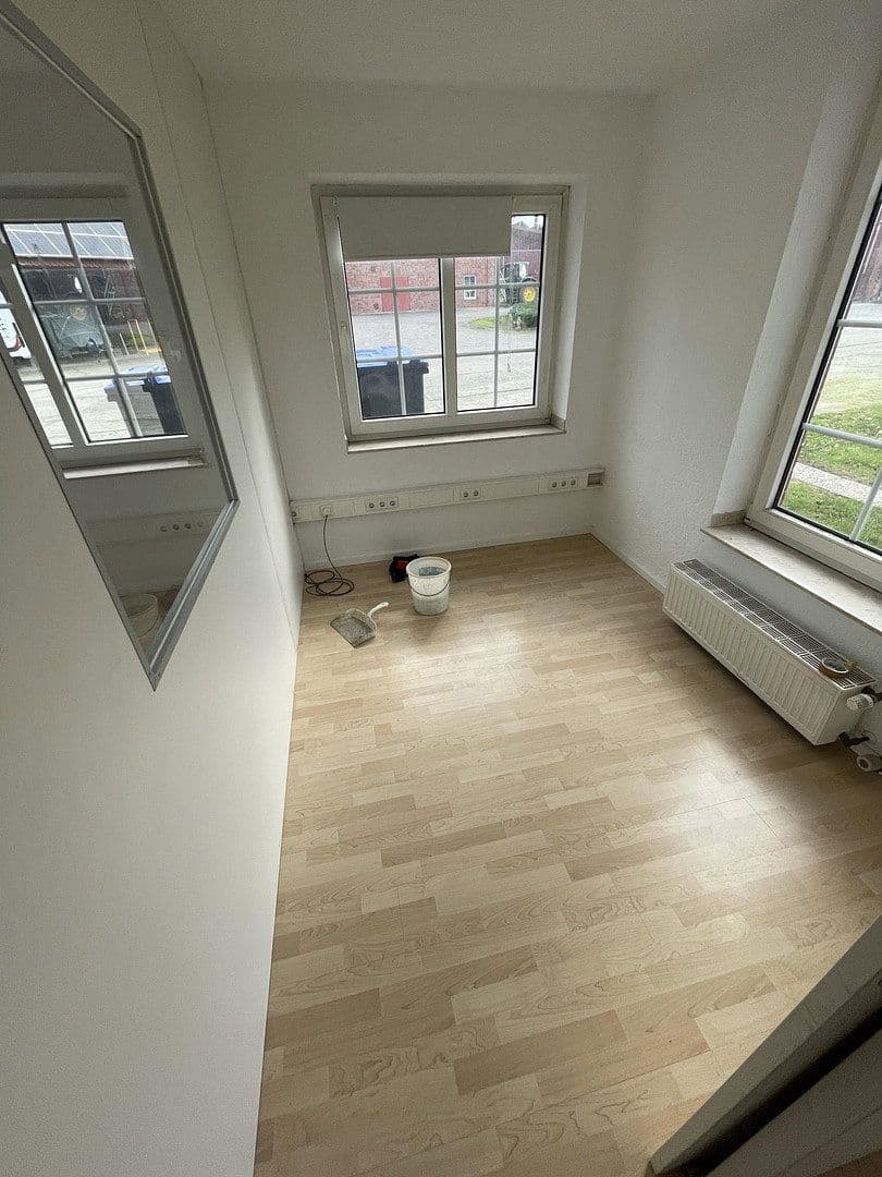 Prenájom nebytového priestoru 660 m², Hennewich 21, Rosendahl, Severné Porýnie - Westfálsko Prenájom nebytového priestoru 660 m², Hennewich 21, Rosendahl, Severné Porýnie - Westfálsko