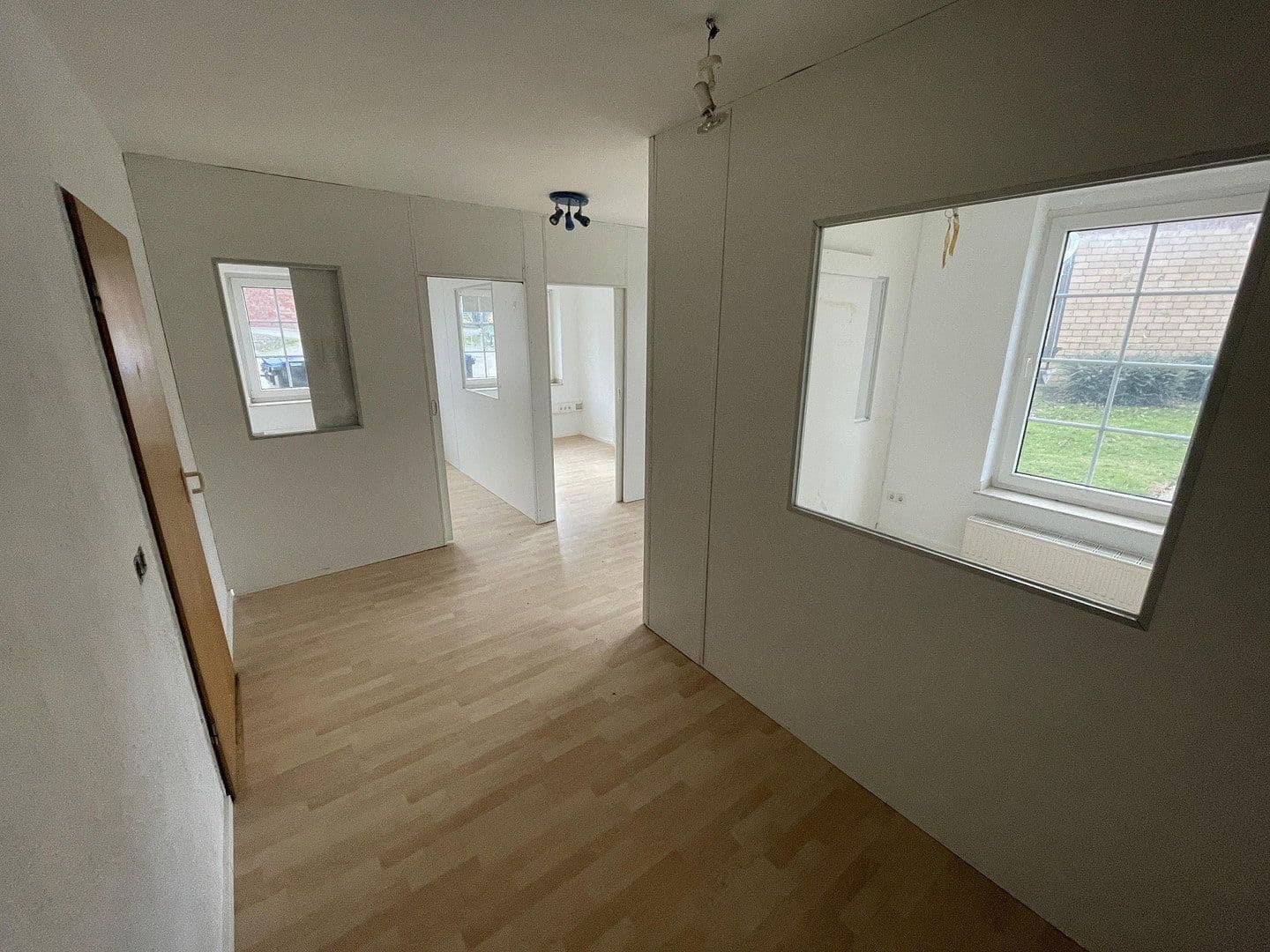 Prenájom nebytového priestoru 660 m², Hennewich 21, Rosendahl, Severné Porýnie - Westfálsko Prenájom nebytového priestoru 660 m², Hennewich 21, Rosendahl, Severné Porýnie - Westfálsko