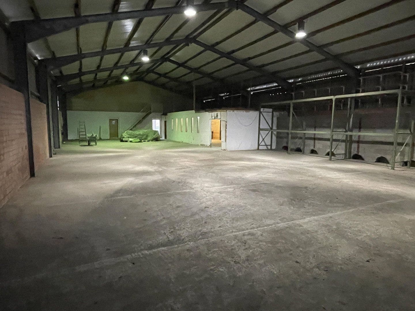 Prenájom nebytového priestoru 660 m², Hennewich 21, Rosendahl, Severné Porýnie - Westfálsko Prenájom nebytového priestoru 660 m², Hennewich 21, Rosendahl, Severné Porýnie - Westfálsko