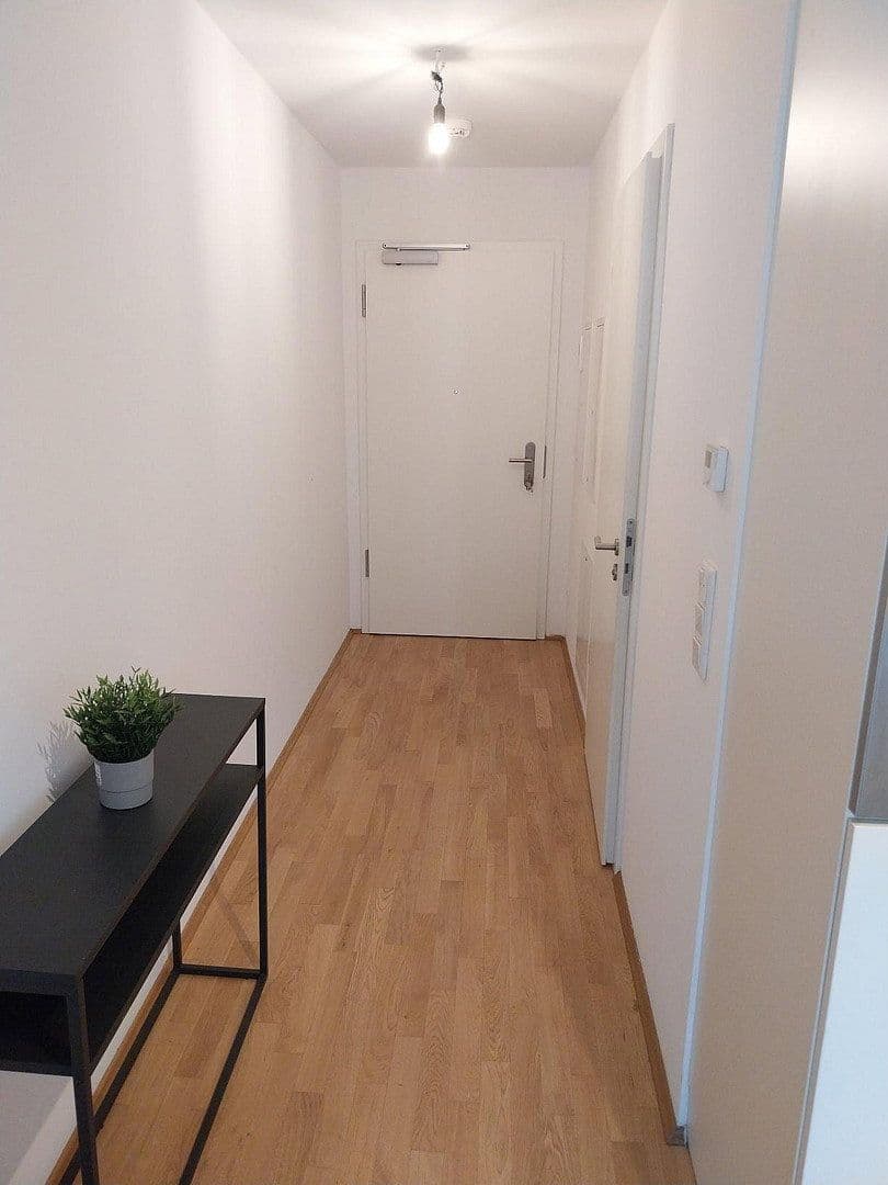 Prenájom bytu 1-izbový 24 m², Rudower Chaussee 32, Berlin, Berlín Prenájom bytu 1-izbový 24 m², Rudower Chaussee 32, Berlin, Berlín