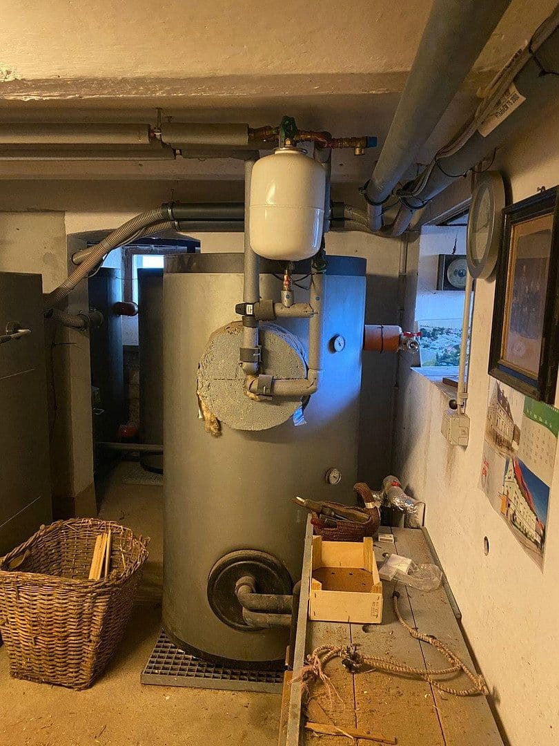 Predaj domu 260 m², pozemek 3.290 m², Nienburg (Saale), Sasko-Anhaltsko Predaj domu 260 m², pozemek 3.290 m², Nienburg (Saale), Sasko-Anhaltsko