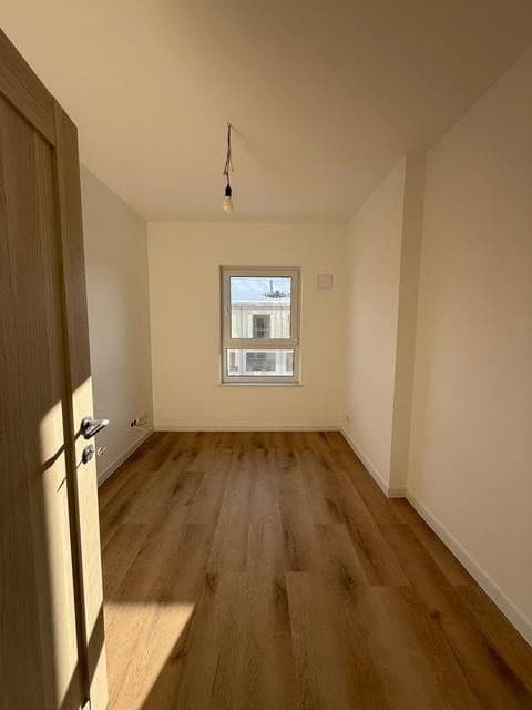 Prenájom bytu 3-izbový 60 m², Alt-Biesdorf 49, Berlin, Berlín Prenájom bytu 3-izbový 60 m², Alt-Biesdorf 49, Berlin, Berlín