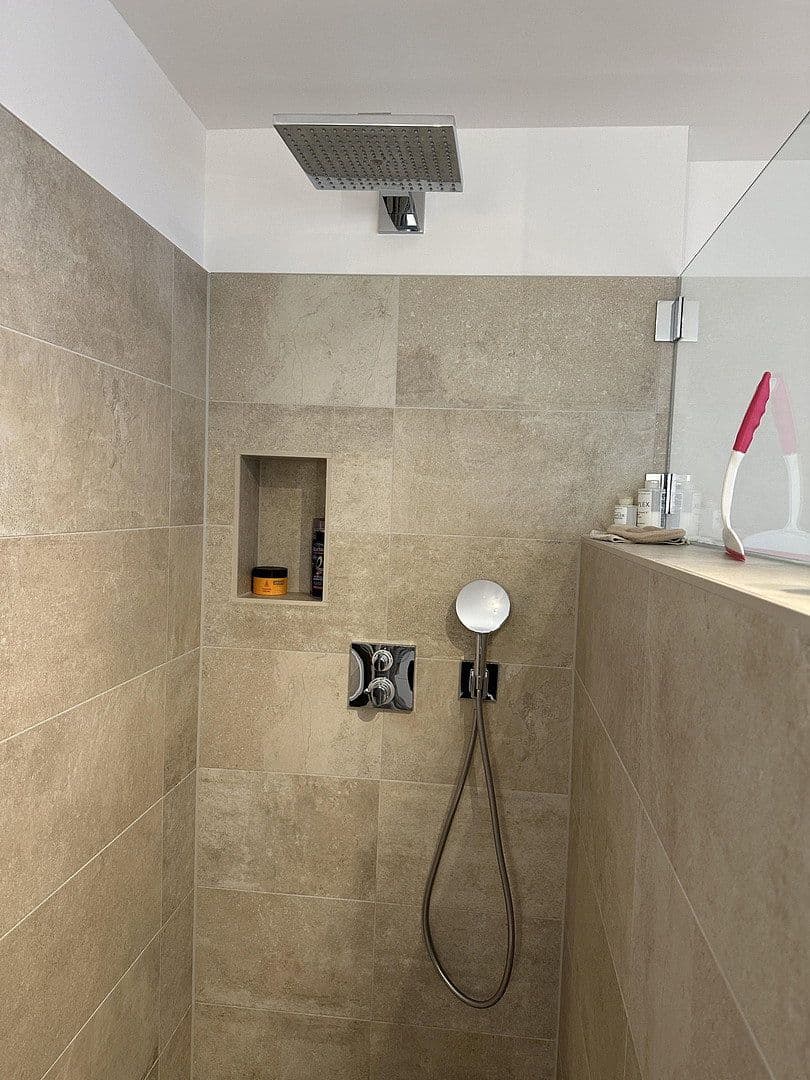 Prenájom bytu 3-izbový 118 m², Rellingen, Šlezvicko-Holštajnsko Prenájom bytu 3-izbový 118 m², Rellingen, Šlezvicko-Holštajnsko